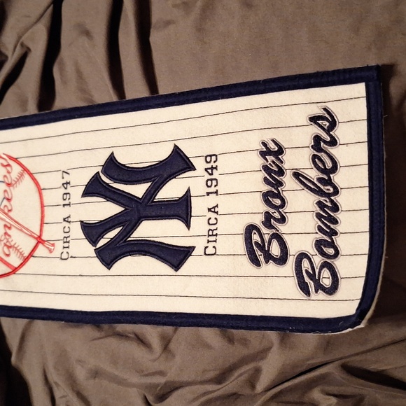 New York Yankees Banner - Picture 4 of 8